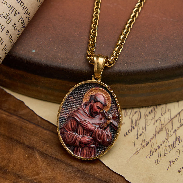Christianartworkshop Elegant Enameled Religious Portrait Necklace with Gold Frame: An Emblem of Faith and Protection - St. Francis of Assisi - image 7