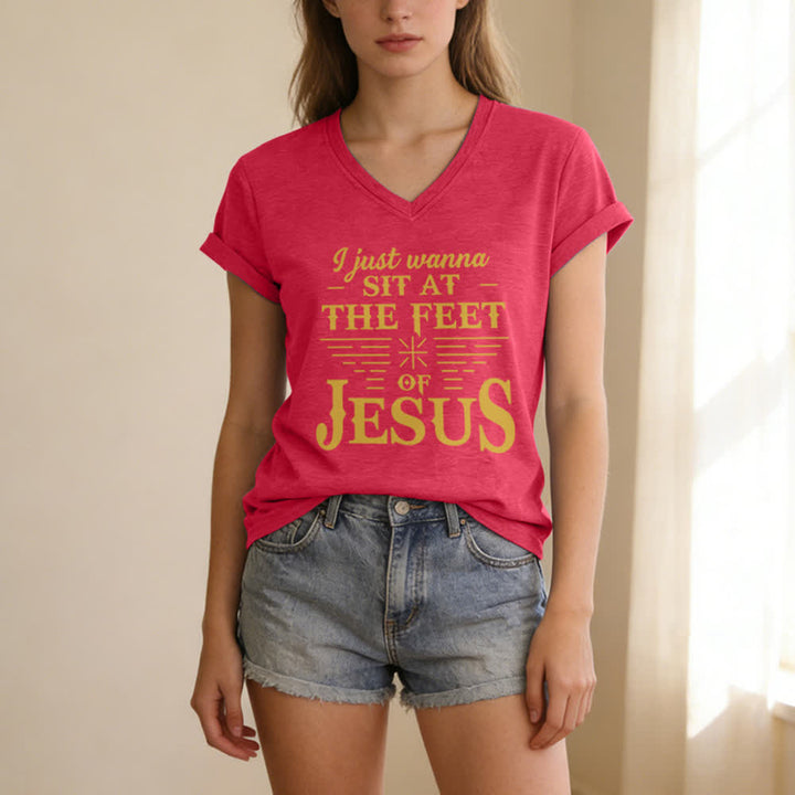 Christianartworkshop I Just Wanna Sit At The Feet of Jesus Print V-Neck T-shirt - image 23