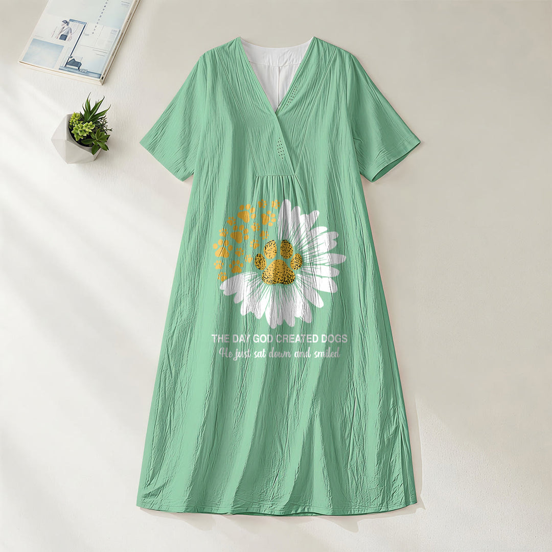 Christianartworkshop "The Day God Created Dogs" Daisy & Paw Print V-Neck Short Sleeve Midi Dress - Green - 4XL - image 0