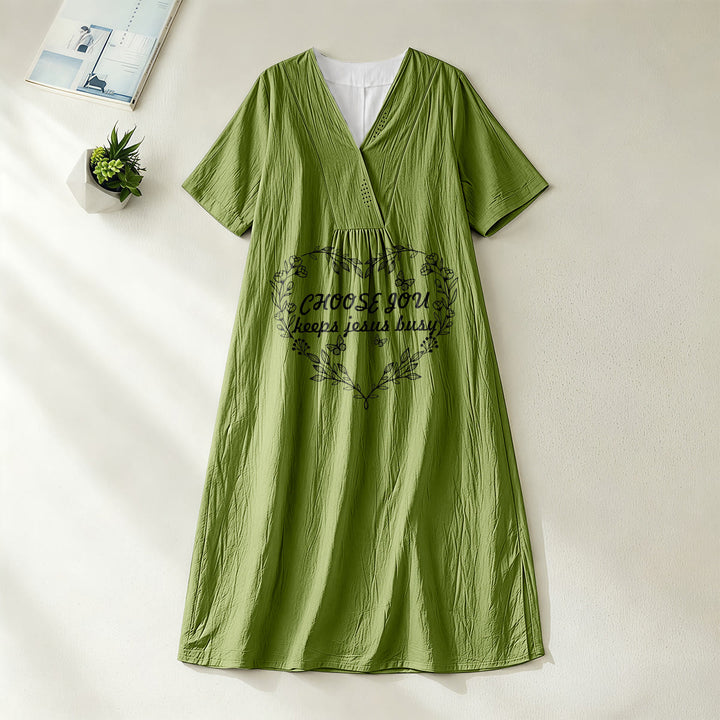 Christianartworkshop Plain Tone Love Scripture Rainbow Heart Slogan V-Neck Short Sleeve Midi Dress - Olive Green - 4XL - image 12