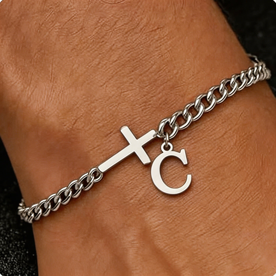 Christianartworkshop Letter Cross Curb Chain Bracelet: Personalized Emblem of Steadfast Heavenly Faith - C - image 4