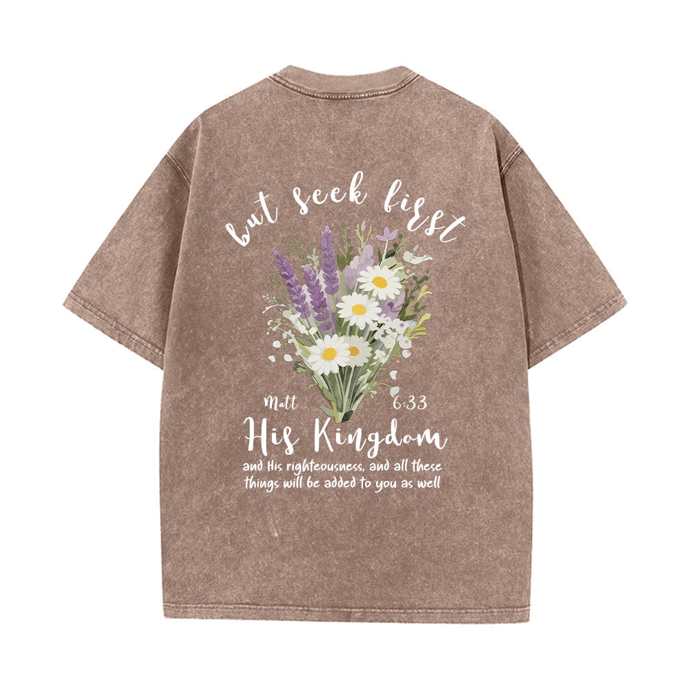 Christianartworkshop Tiny Lavender Daisy Bouquet Large Back Floral Arrangement Inspirational Verse Washed T-Shirt - image 2