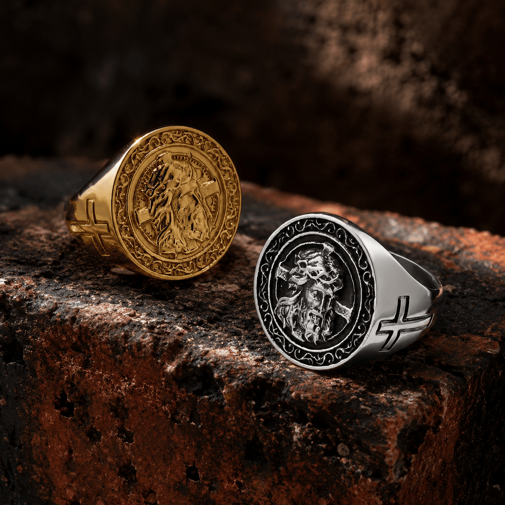 Christianartworkshop Round Plaque Crown of Thorns Jesus Scroll Border Signet Ring: Timeless Emblem of Unshakable Sacred Faith - image 1