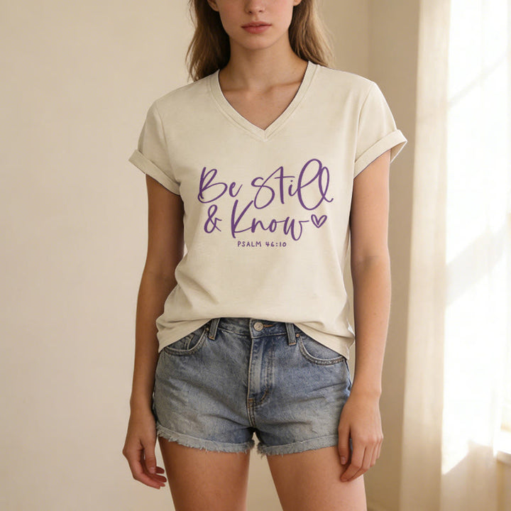 Christianartworkshop Be Still & Know Flowing Cursive Tiny Heart Psalm 46:10 Verse Casual V-neck T-shirt - image 3