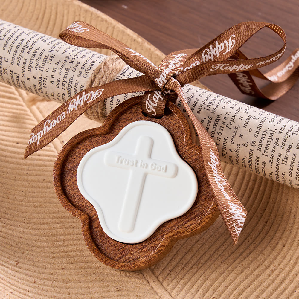 Christianartworkshop Four-Leaf Wooden Cross Car Pendant With Embossed Lettering: Emblem of Steadfast Heavenly Confidence - image 3
