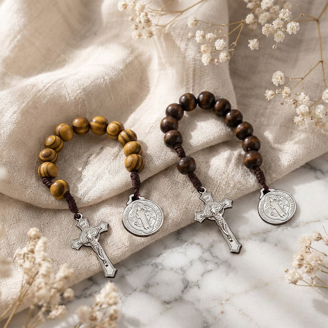 Christianartworkshop Striped Wood Bead Car Hanging With Jesus Crucifix & Holy Figure Medal: Emblem of Roadside Heavenly Safeguard - image 1