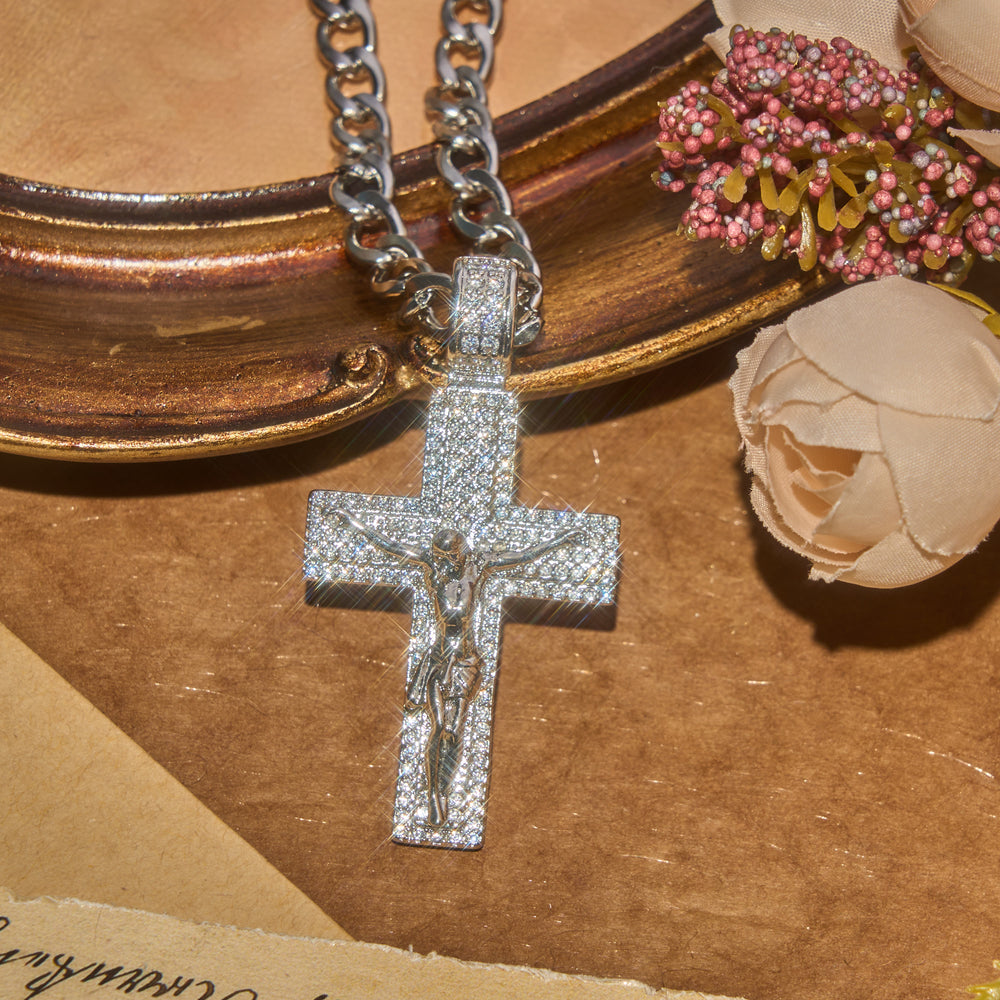 Christianartworkshop Glam Bling Crucifix Curb Chain Necklace: Wearable Talisman Of Timeless Heavenly Grace - Silver - Large - image 1