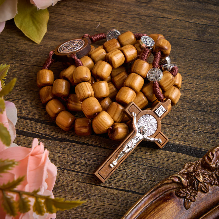 Christianartworkshop Wooden Bead Rosary With Detailed Crucifix: Emblem of Heavenly Solace - image 1