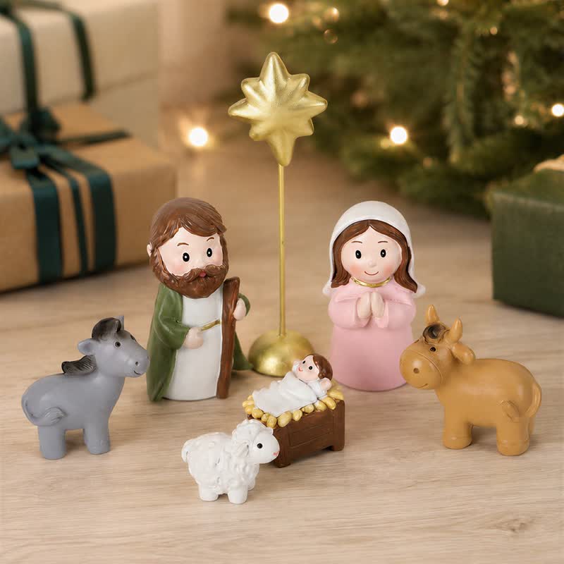Christianartworkshop Precisely Handcrafted Nativity Character Set: Badge of Soft Heavenly Light - Navitity - image 0