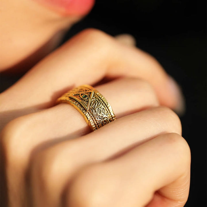 Retro Heavy Style Eye of God Pattern Golden Ring