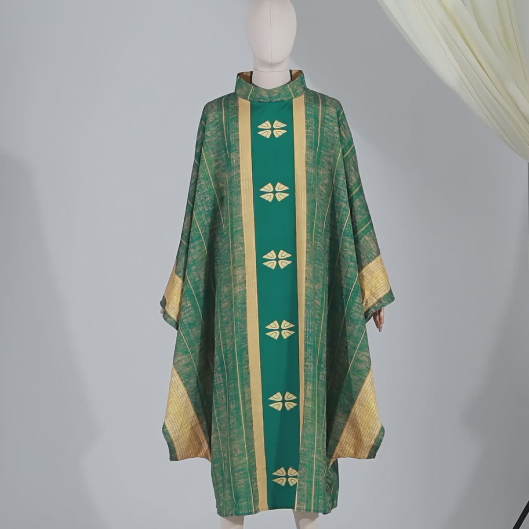 Christianartworkshop Traditional Clergy Chasuble With Central Panel And Floral Motifs Chasuble